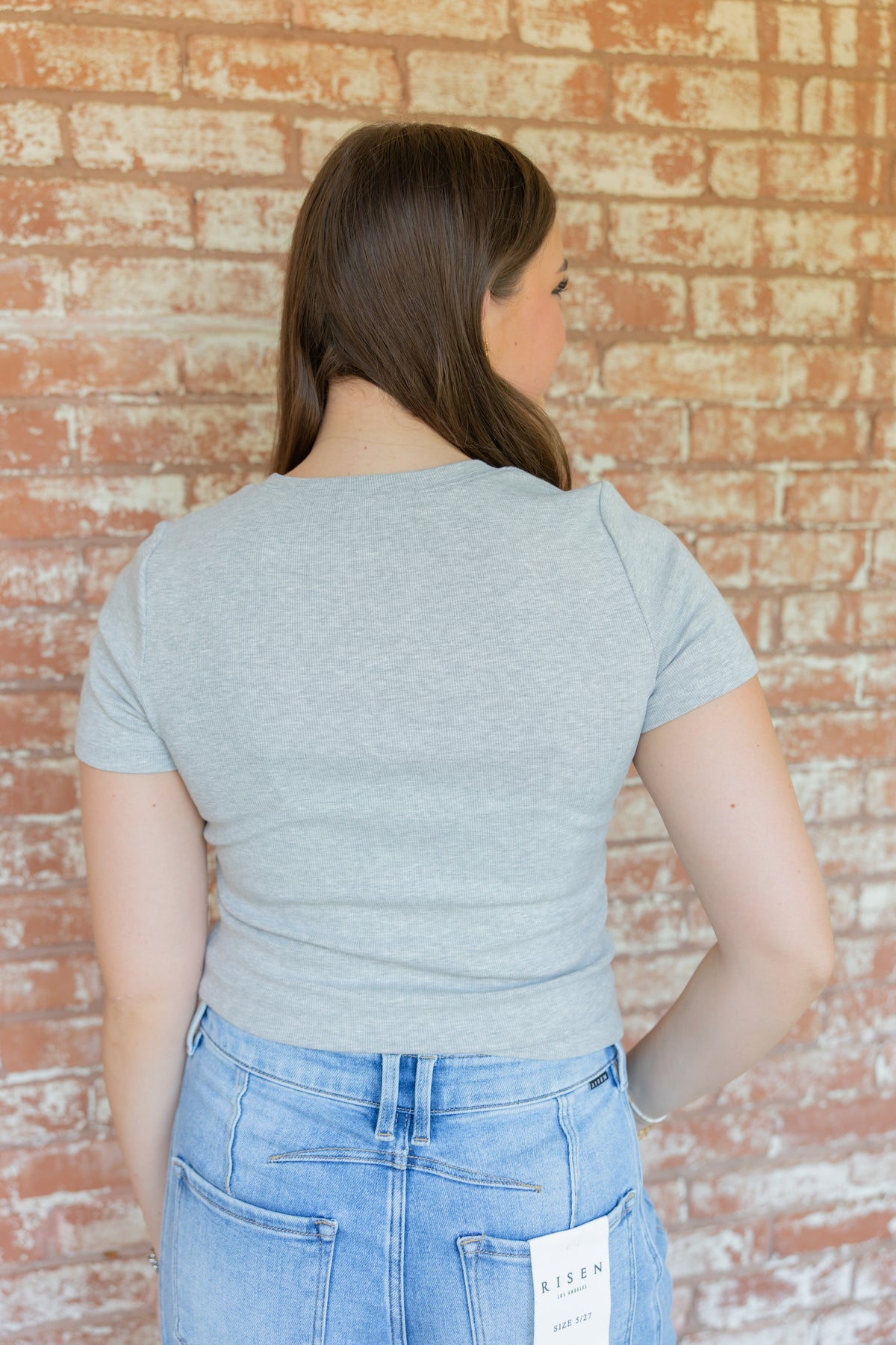 Gray Casual Short Sleeve Fitted Tee